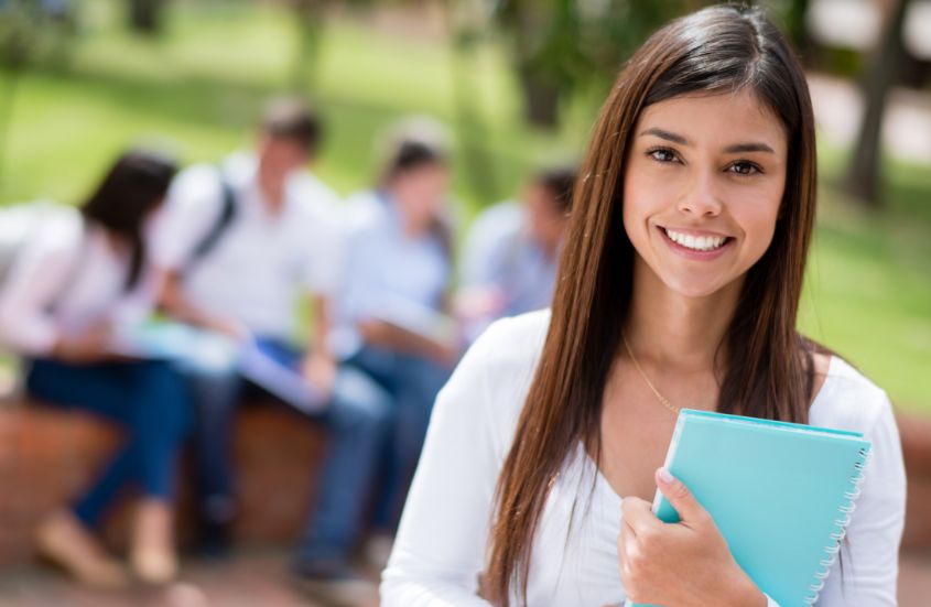 FDSM lança Edital de Bolsa Social para Graduação