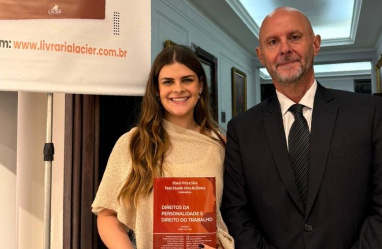 Professor e egressa do Mestrado da FDSM participam de obra coletiva do PPGD da USP