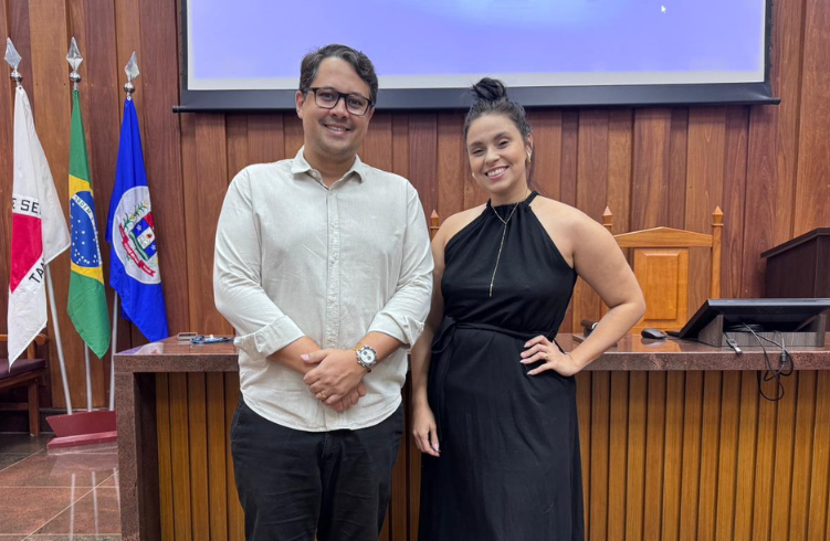 Redes sociais e advocacia: palestra aborda limites éticos e estratégias para novos profissionais.