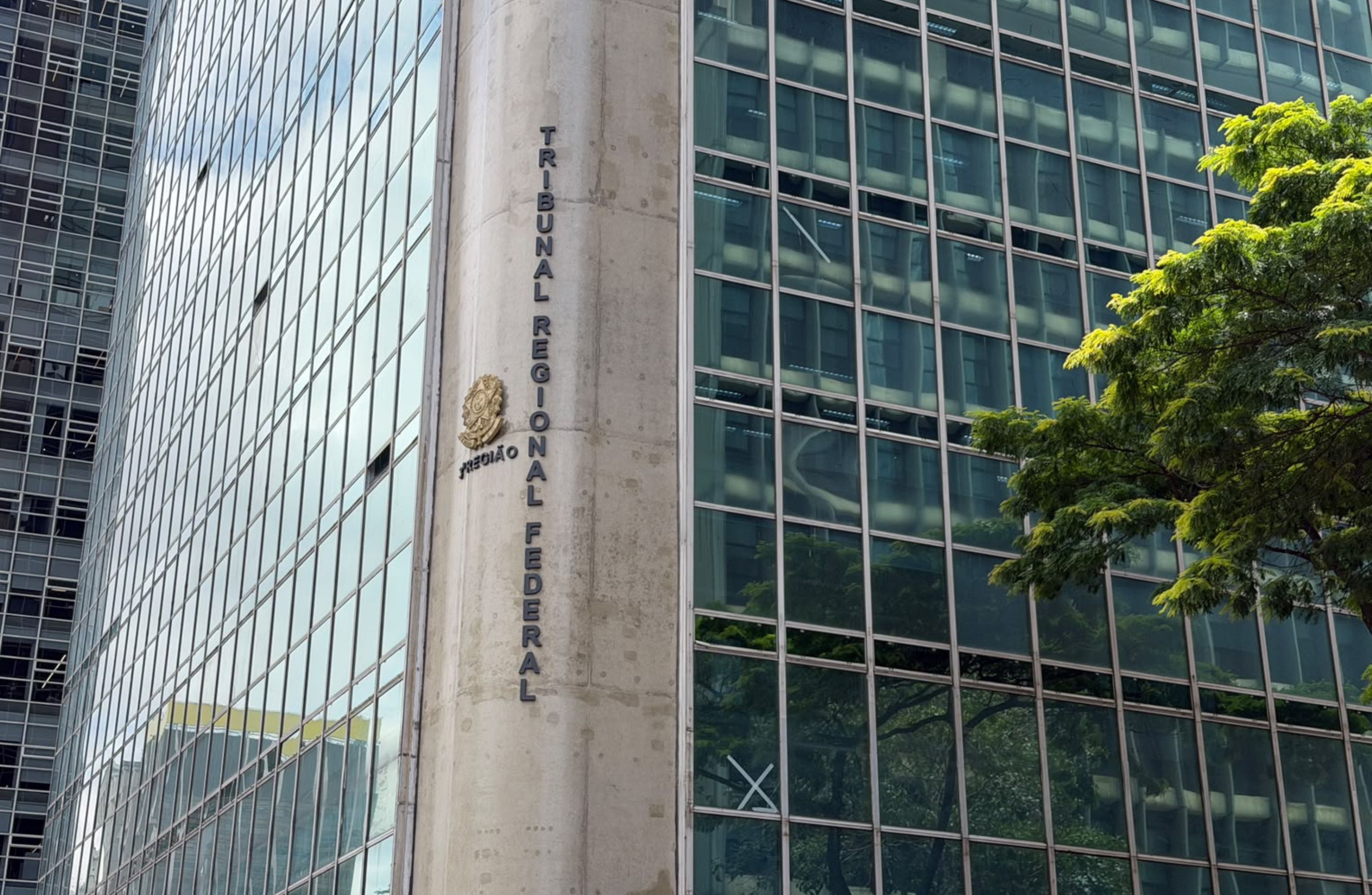 Alunos participam de visita ao TRF da 3ª Região, em SP
