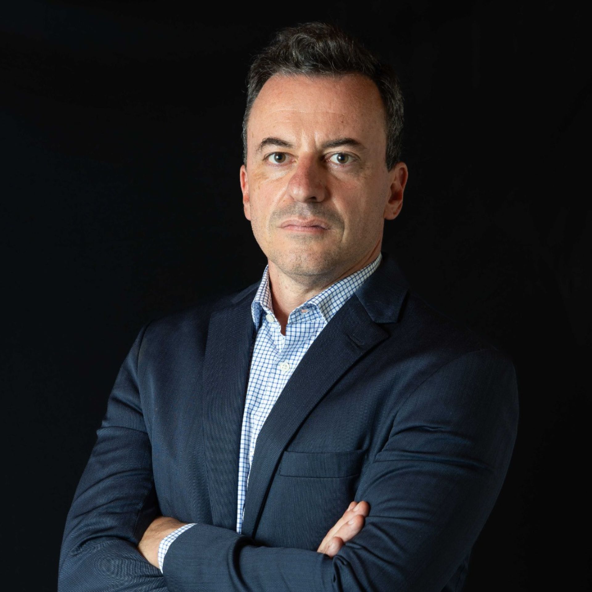 Dr. Christian Viana