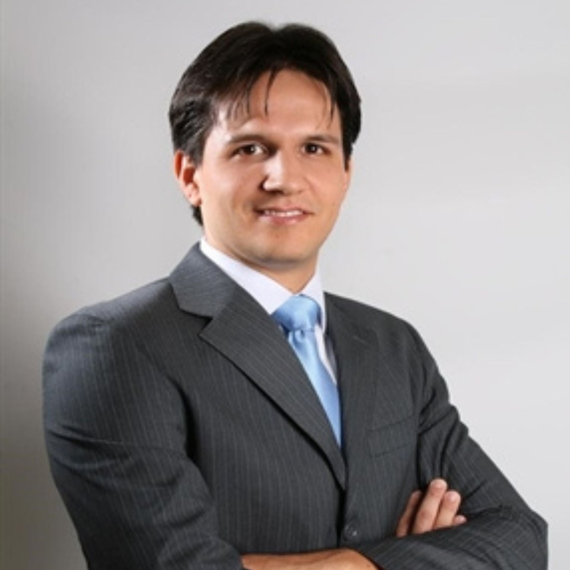 Dr. Élisson Miessa