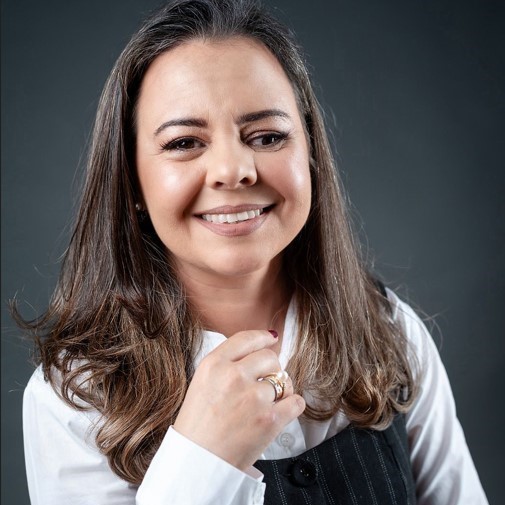 Ma. Lívia de Almeida Carvalho