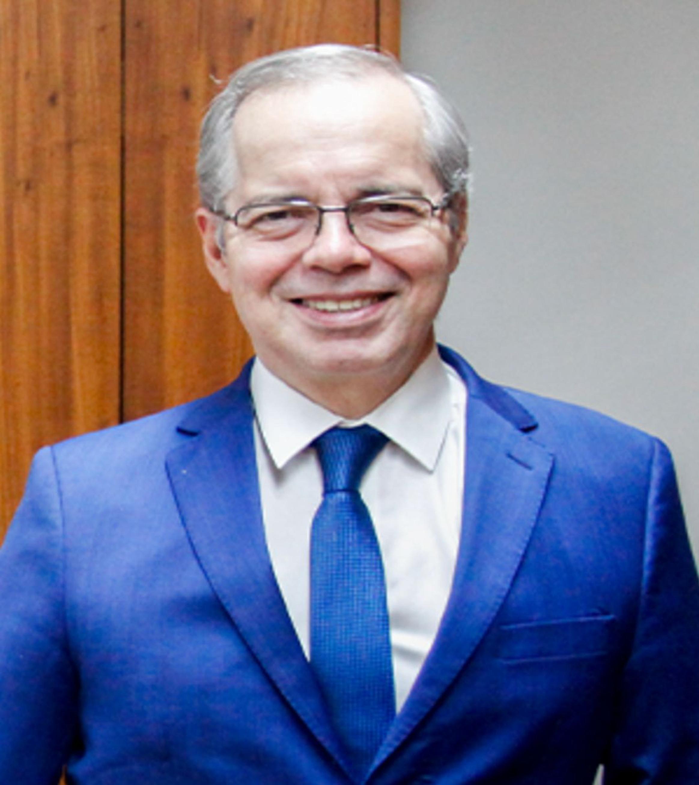 Dr. Francisco Ferreira Jorge Neto