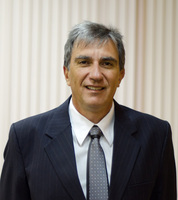 Prof. Rafael Tadeu Simões